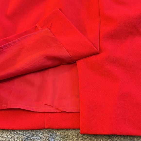 Calvin Klein lined skirt - Picture 9 of 10